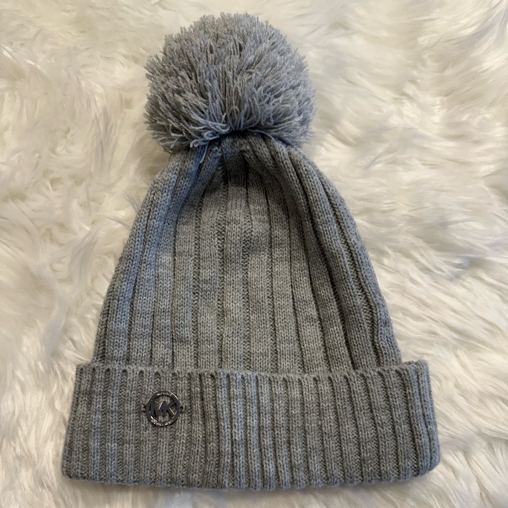 Michael Kors | Women’s Gray Pom Pom Winter Hat Folded Design